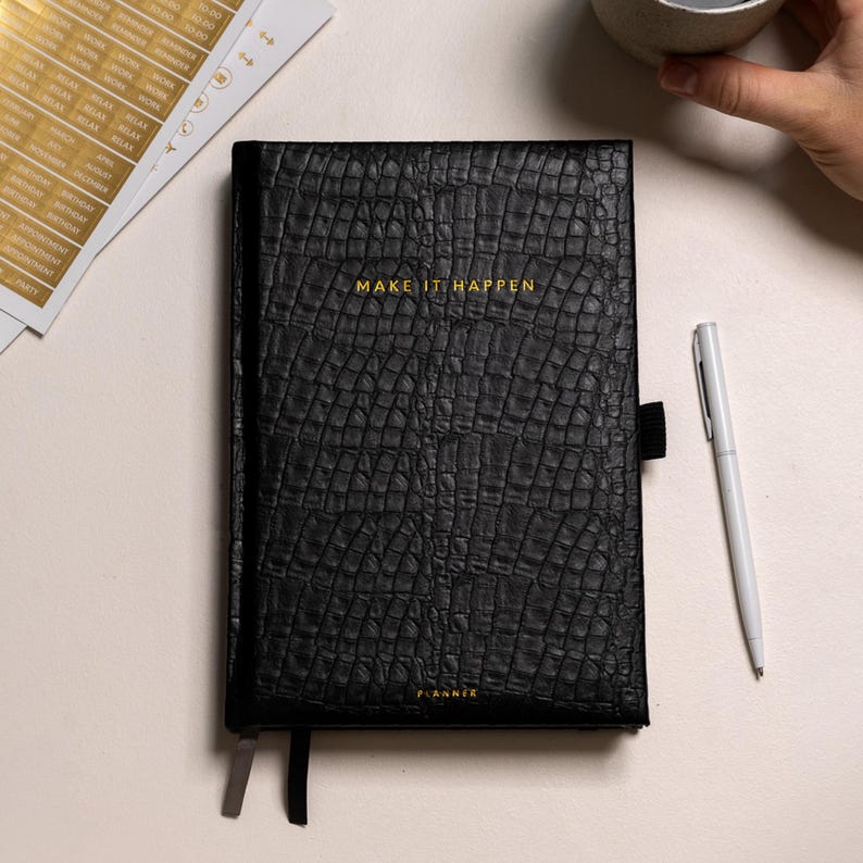 Make It Happen Planner A5 - Undated - Scribble & Dot