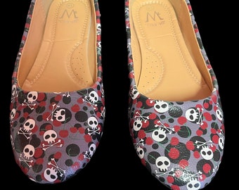 Ladies Skull and Crossbones Cherry Shoes