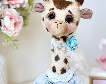 Jirafa de peluche OOAK, juguete de peluche personalizado, decoración animal artística de jirafa con peso coleccionable, jirafa de peluche original hecha a mano, jirafa de regalo única
