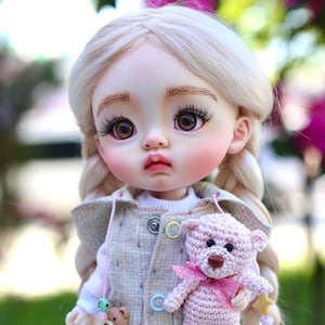 Custom OOAK BJD Art Doll Gift, Collectible Handmade Artist OOAK Blonde Doll, Personalised Doll with Clothes Set, Qbaby Spring Themed Doll