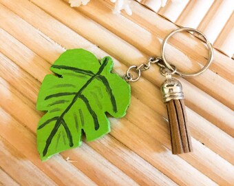 Oak Leaf Gift, Simple Keychain, Nature Keychain, Cute Key chains, Plant Lovers Gift, Green Thumb Gift, Plant Themed Gifts, Plant Dad Gifts