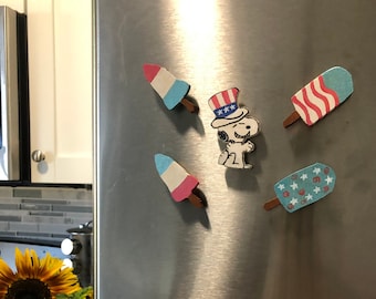 Set of 5 Snoopy Magnet Set, Snoopy Gifts, Snoopy Kitchen, Snoopy Figure, Peanuts Kitchen, Cute Fridge Magnets, Unique Magnets, Peanuts Decor