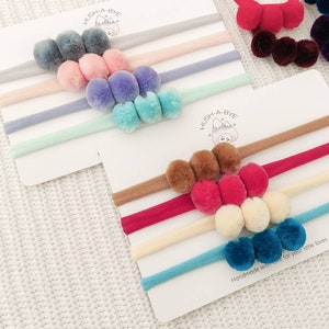 Pompom Baby Stirnband, Kleinkind Stirnband, Neugeborenen Stirnband, Pom Pom Haarband Farbe wählen, Winter Baby Stirnband, weiches Nylon Stirnband Bild 5