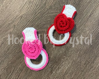 Rose Heart Towel Ring - Valentine’s Towel Ring - Towel Ring - Crochet Towel Ring - Heart Towel Ring - Crochet Towel Topper - Towel Topper