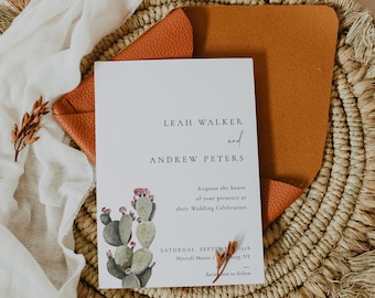 Könnte beinhalten: Eine weiße Hochzeitseinladung mit einer Kaktus-Illustration und dem Text "LEAH WALKER und ANDREW PETERS" und "Request the honor of your presence at their Wedding Celebration" und "SATURDAY, SEPTEMBER 15th Hycroft Manor/  NY Reception to follow".
