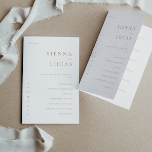 Pode incluir: Programa da cerimônia de casamento com os nomes Sienna e Lucas, a data sábado, 5 de maio de 20XX e a localização Napa Valley. O programa lista a ordem dos eventos: Procissão, Saudações do celebrante, Leituras, Troca de votos, Troca de alianças, Apresentação do casal e Recessional.