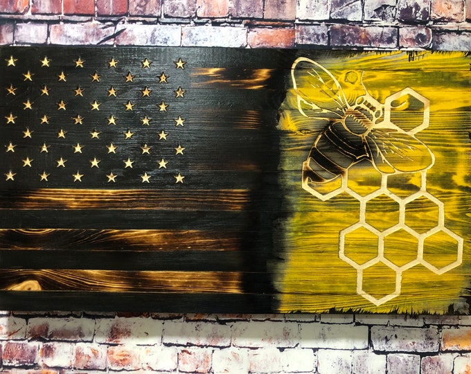 Bee/Farmhouse/wall decor/wall hanging/flag/gifts/wall art/wall sign/farmhouse decor