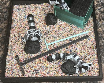 3D raccoon zen garden/3D print/trash panda/articulated/toys/zen garden/garbage can/trash/nature lover/flexible raccoon/custom toys