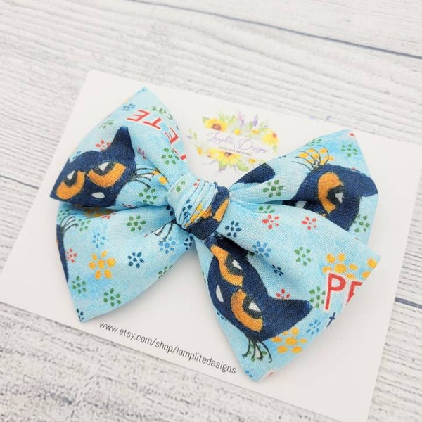 Blue Cat Fabric Hair bow - hand tied bow - baby girl gift - baby headband - baby shower gift - baby girl - Groovy Buttons - storybook bow