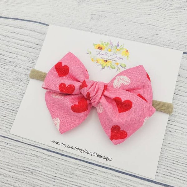 Valentine's Day Hearts fabric hair bow - pink spring bow - Valentine baby girl - baby girl gift - baby headband - baby shower gift - hearts