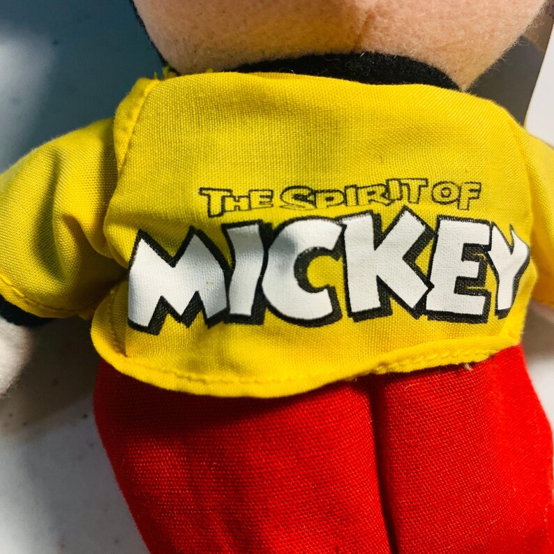 Peluche mini vintage de The Disney Store con forma de Espíritu de Mickey Mouse. imagen 5