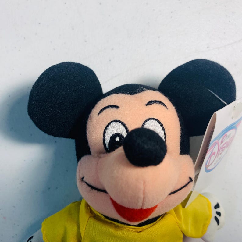 Peluche mini vintage de The Disney Store con forma de Espíritu de Mickey Mouse. imagen 4
