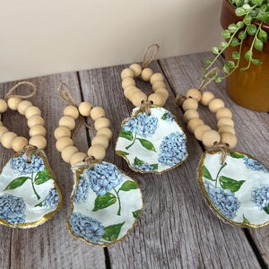 Oyster shell napkin ring set of 4