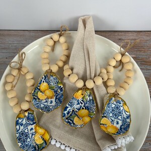 Oyster shell decor napkin ring set of 4