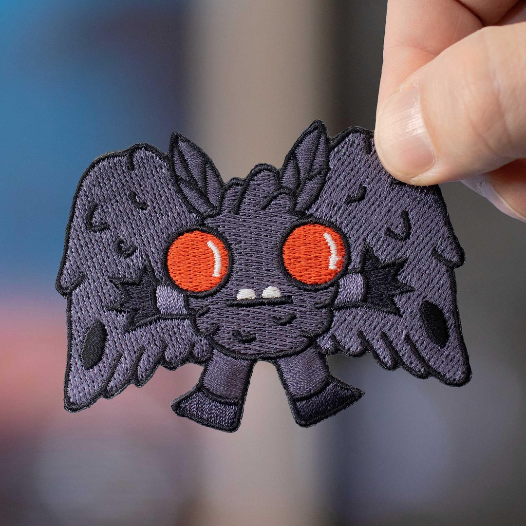 Mothman Patch | Embroidered Iron-on Spooky Cryptid Art - Etsy