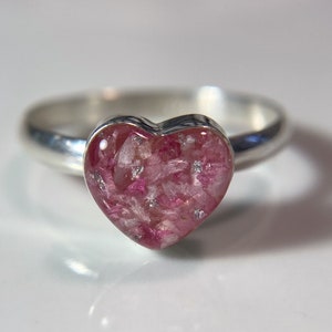 Custom Heart Floral Ring, Bouquet Preservation, Sympathy Jewelry, Preserved Flowers in Ring, Ring Keepsake, Flower Preservation