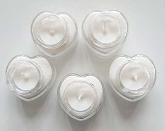 Set of 5 small heart-shaped candles, unscented