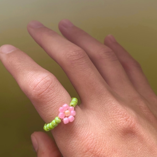 Flower Seed Bead Ring, Flower Ring, Seed Bead Ring, Pink, Blue, Peach Flower Seed Bead Ring, Simple Rings, Friendship Rings, Cute Rings