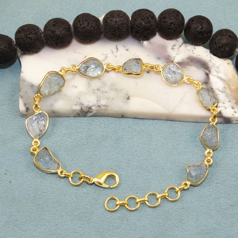 Aquamarine Rose Hematite Stretch Bead & Chain Bracelet