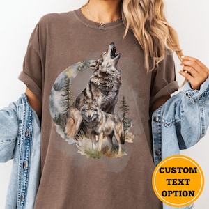 Wolf Comfort Colors® Shirt- Sweatshirt, Wolf Lover 90&#39;s Retro Wolves Howling Sweatshirt - Wolf Hoodie - Vintage Aesthetic Animal Sweater