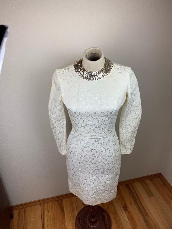 1960s wedding dress