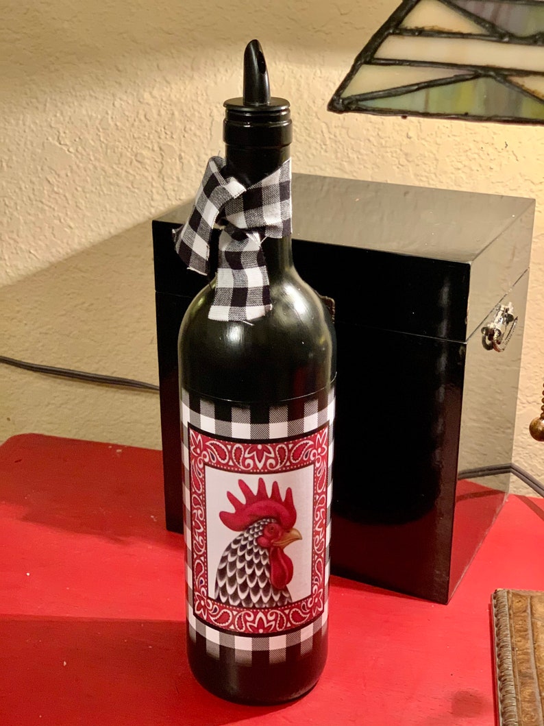 Beautiful kitchen Decor Rooster with Buffalo Check. Unique Olive Oil or Dish Soap Dispenser