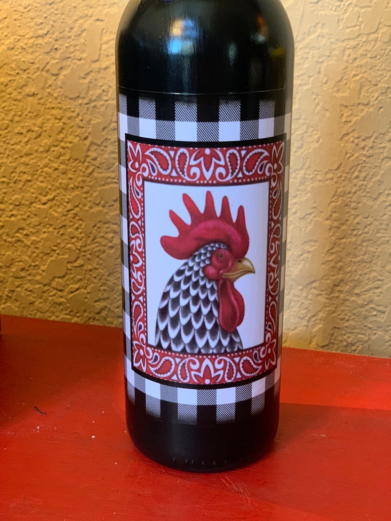 Beautiful kitchen Decor Rooster with Buffalo Check. Unique Olive Oil or Dish Soap Dispenser