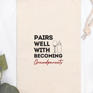 Passt gut zu Großeltern Wein Tasche, Schwangerschaftansage, Großeltern-Schwangerschaftsankündigung, Eltern-Schwangerschaftsankündigung