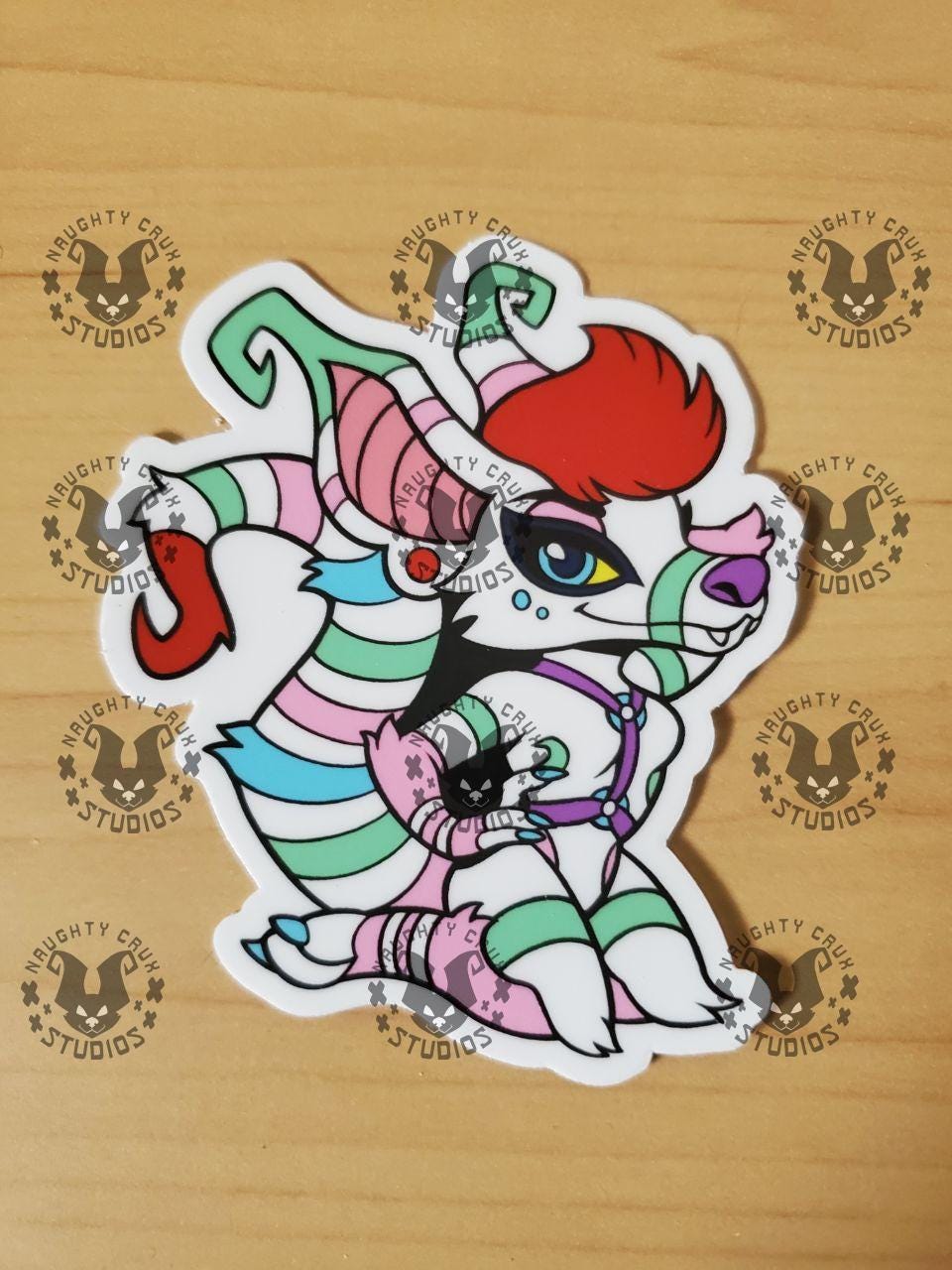 Luxe sticker