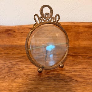 Antique Ribbon Frame - Etsy