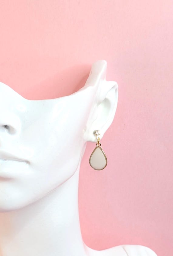 Elegant Teardrop Earrings