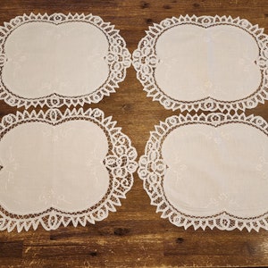 4 pieces Battenburg lace and hand embroidered placemats, 19 inches x 13.5 inches, 100% cotton, vintage not used, in excellent condition