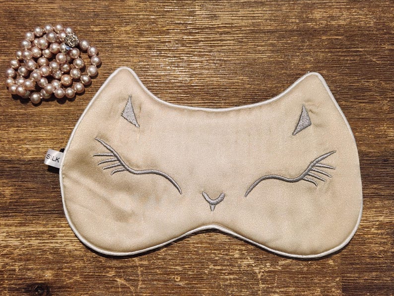 100% mulberry silk sleeping mask, embroidered cat sleeping mask, cute pure silk cat sleeping mask with adjustable strap Khaki