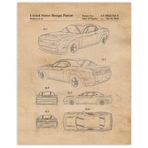 Puede incluir: Un dibujo en blanco y negro de un diseño de patente de automóvil. El número de patente es US D823,726 S y la fecha de la patente es el 24 de julio de 2018. El dibujo muestra el automóvil desde diferentes ángulos, incluyendo la parte delantera, lateral, trasera y superior.