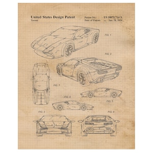 Puede incluir: Un dibujo en blanco y negro de un diseño de coche patentado. El número de patente es US D873,714 S y la fecha de la patente es el 28 de enero de 2020. El dibujo muestra el coche desde diferentes ángulos, incluyendo la parte delantera, lateral y trasera.