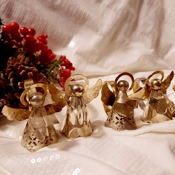 Festive Angel Napkin for Christmas Table | Cotton Embroidery table decoration 40 cm
