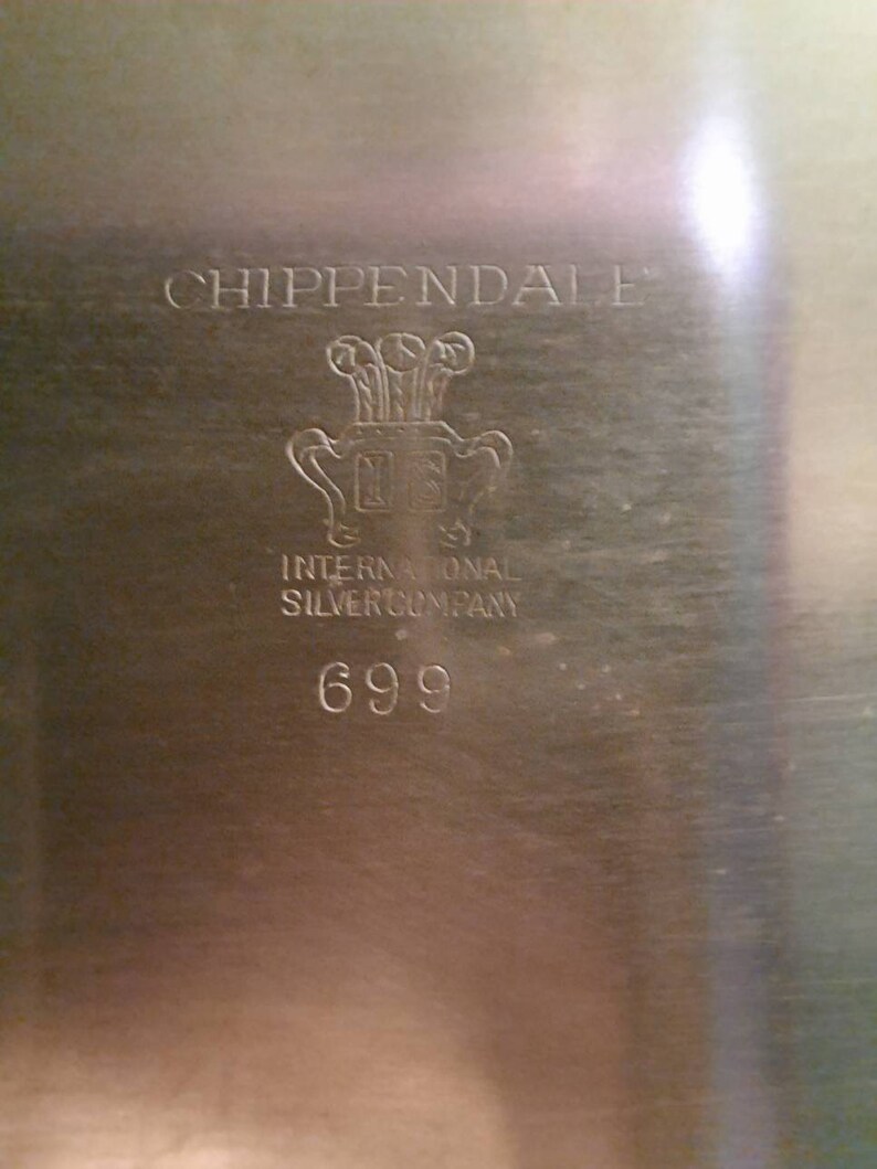 Vintage Chippendale International Silver Company 699 Scalloped Edged