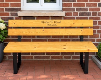 Personalisierte Gartenbank aus Massivholz mit Stahlgestell | Moderne Outdoor-Holzbank mit Gravur