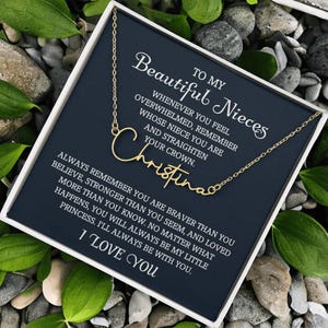 Collier prénom style signature À ma nièce, cadeau nièce de la tante, cadeau nièce, cadeau d'anniversaire pour nièce, carte d'anniversaire nièce, cadeau pour nièce