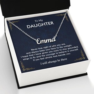A mi hija collar con nombre personalizado regalos de mamá papá, hija graduación tarjeta de cumpleaños joyería de regalo collar con nombre con tarjeta de mensaje