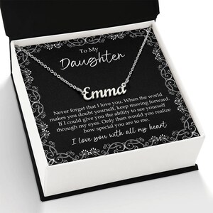 Für meine Tochter Geschenk Personalisierte Namenskette von Mama und Papa, perfekt für den Abschluss oder Geburtstag, enthält eine herzliche Nachrichtenkarte