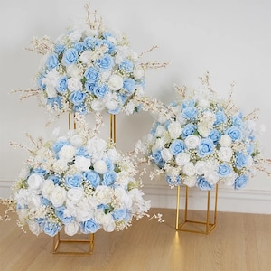 Palla di fiori di rosa bianca come la neve e blu polveroso, palla di fiori di respiro del bambino per la fase di matrimonio/evento di festa/Baby Shower/casa/negozio centrotavola decorazione