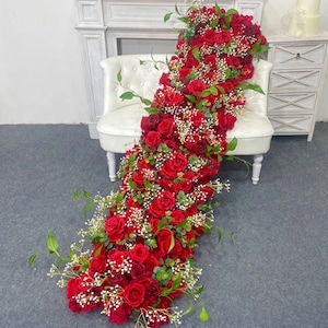 Red Rose Flower Runner,Babysbreath Wedding Flower Garland,Greenery Table Flower Row,Wedding Reception Table Runner,Flower Party Event Props