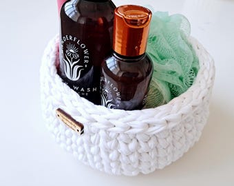 Crochet Basket | Handmade Baskets | Bathroom Storage | Nursery Storage | Tshirt Yarn | Wedding Decor | Home Decor | Housewarming | Medium