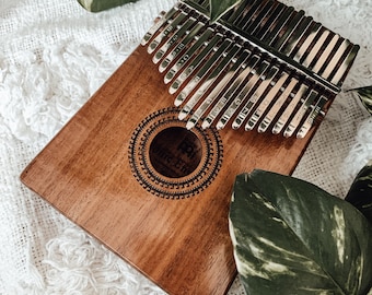 Sound Hole Kalimba avec 17 notes en ut majeur en bois d'acacia