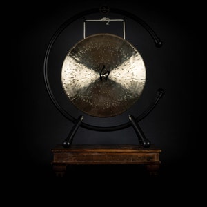 Handgehämmerter White Gong mit Schlägel