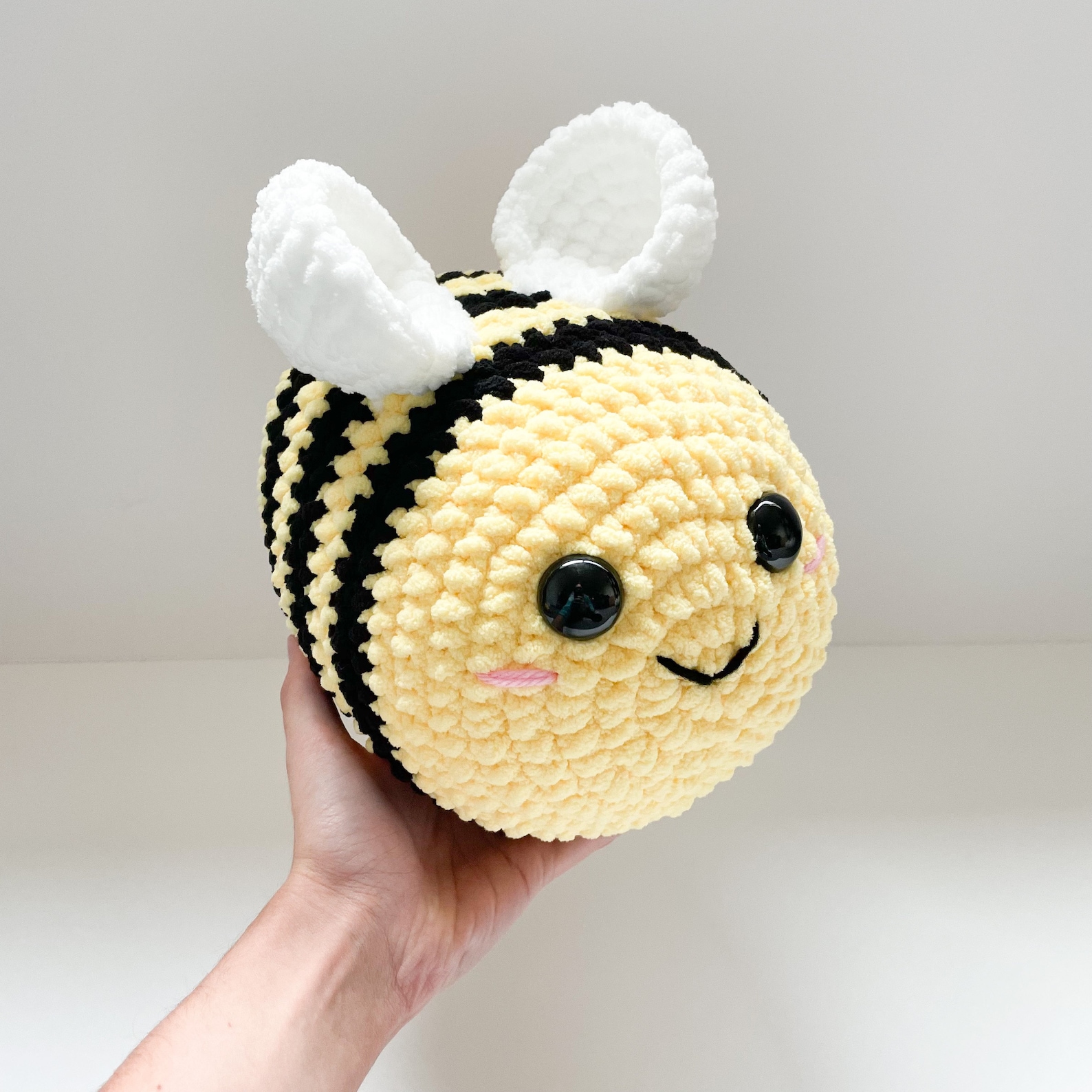 Jumbo Crochet Bee / Crochet Bumble Bee / Amigurumi Bee / Etsy