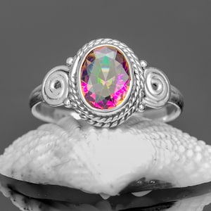 Stunning 925 Sterling Silver Mystic Fire Topaz Facet Cut Gemstone Ring - Statement Medium Ring - Rainbow colour jewellery / Gemstone jewelry