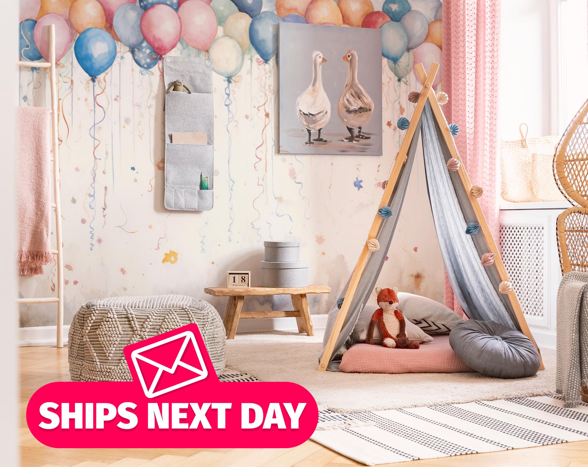 水彩風船の取り外し可能なビニール壁画 / カラフルな保育園の壁紙壁画 / 浮かぶ風船の壁画プリント - 剥がして貼るタイプまたは貼り付け不要タイプ -  Etsy 日本, image size:2000x1590