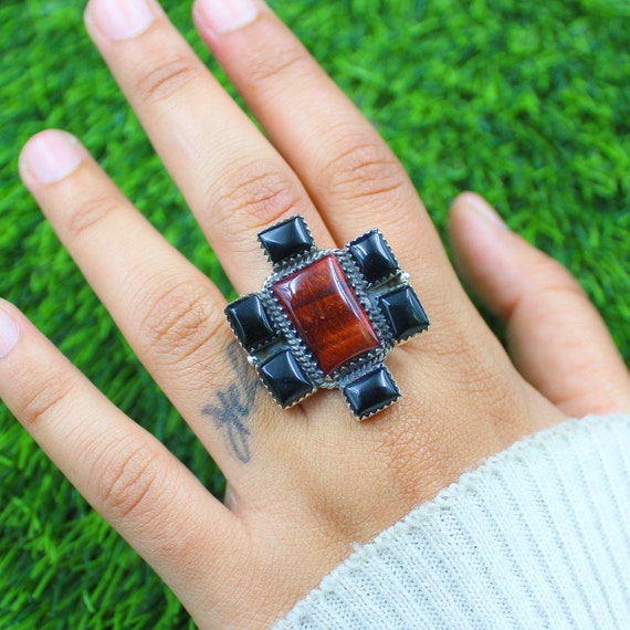 Red Tiger's Eye and Black Onyx Ring, 925 Sterling Silver Red